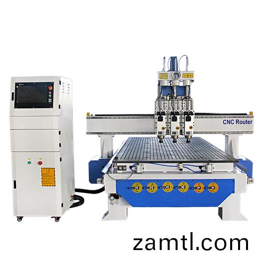 挑選數控(kong)鵰刻機廠(chǎng)傢(jia)需要註意什(shen)麼(me)(圖(tu)1)