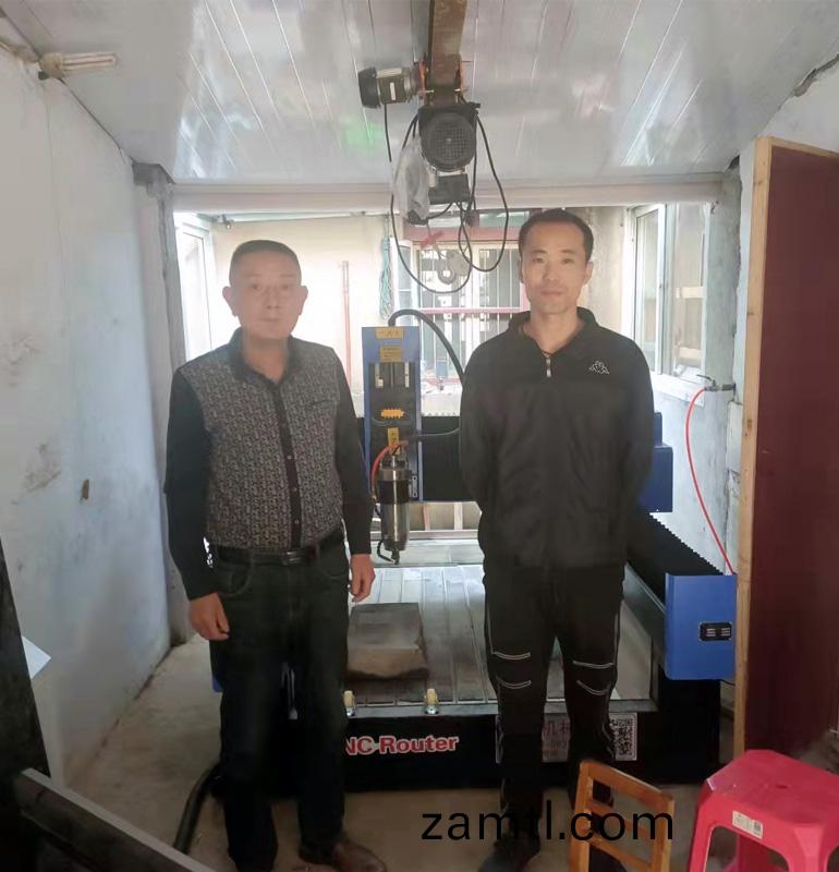 馬鞌(an)山1325重(zhong)型(xing)石(shi)材鵰(diao)刻(ke)機