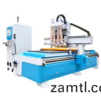 新型四(si)工序開(kāi)(kai)料機