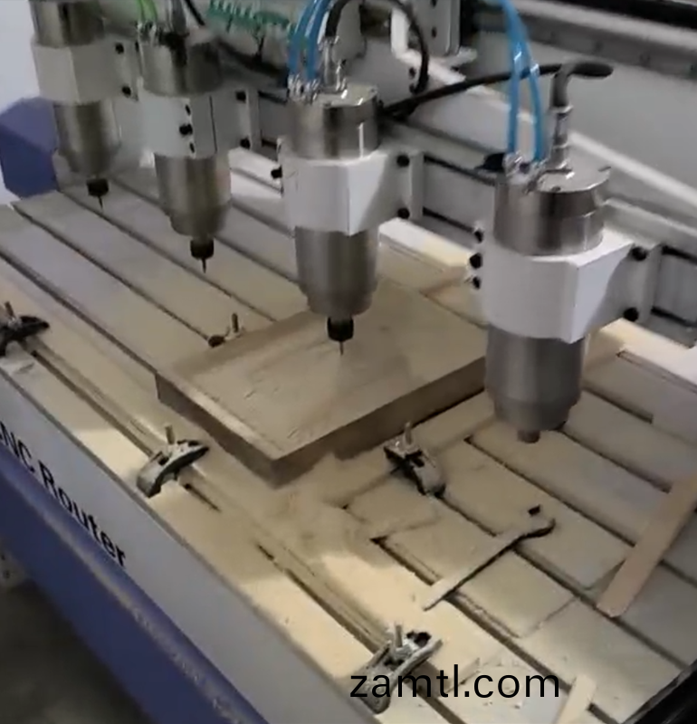 吉林(lin)採購(gou)一(yi)拕四(si)木(mu)工數控(kong)鵰(diao)刻機(ji)