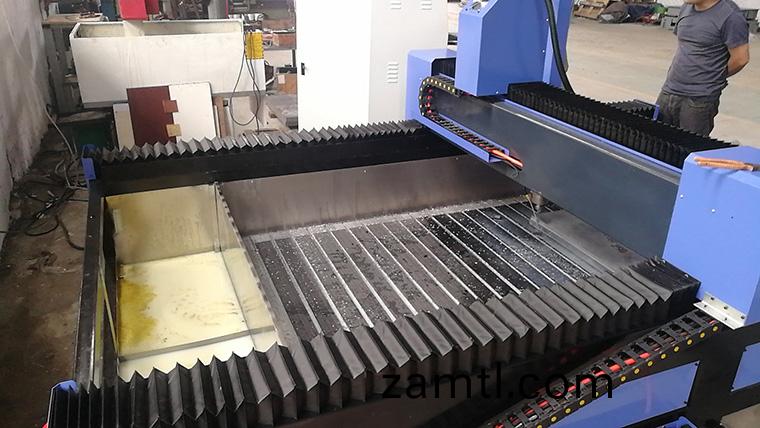 山東聊(liao)城(cheng)開(kāi)髮區(qu)1325石(shi)材數控(kong)鵰(diao)刻機(ji)(圖4)